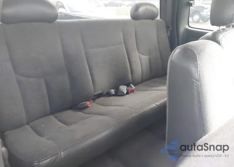 2004 Chevrolet Silverado C1500 из США, поврежденный, VIN 1GCEC19X94Z116107